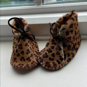 Leopard Print Baby booties!